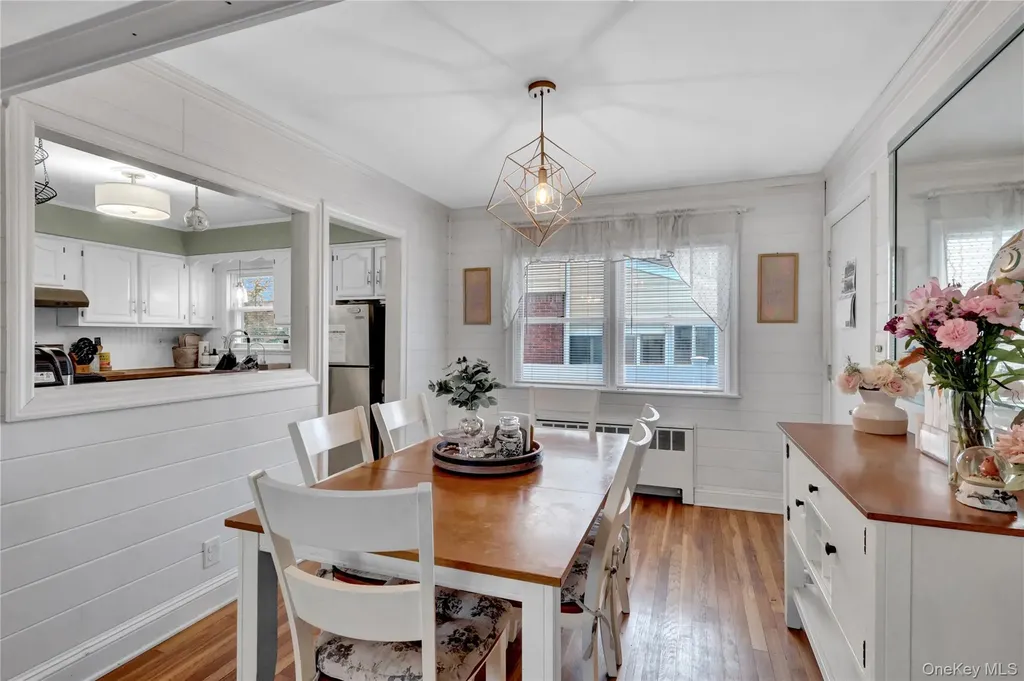 2642 Clovermere Road Oceanside NY 11572