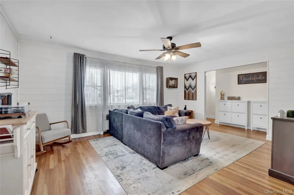 2642 Clovermere Road Oceanside NY 11572