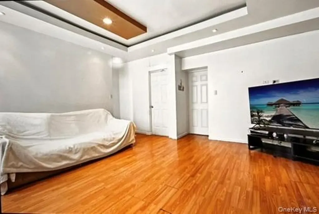 1015 Anderson Avenue Bronx NY 10452