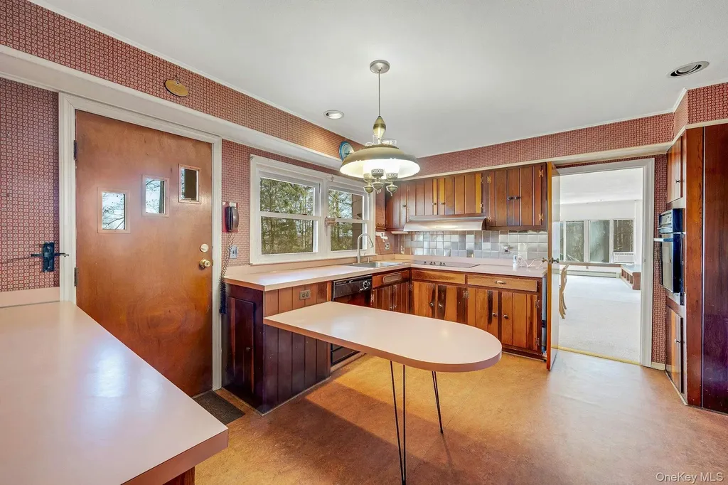 16 Young Road Katonah NY 10536