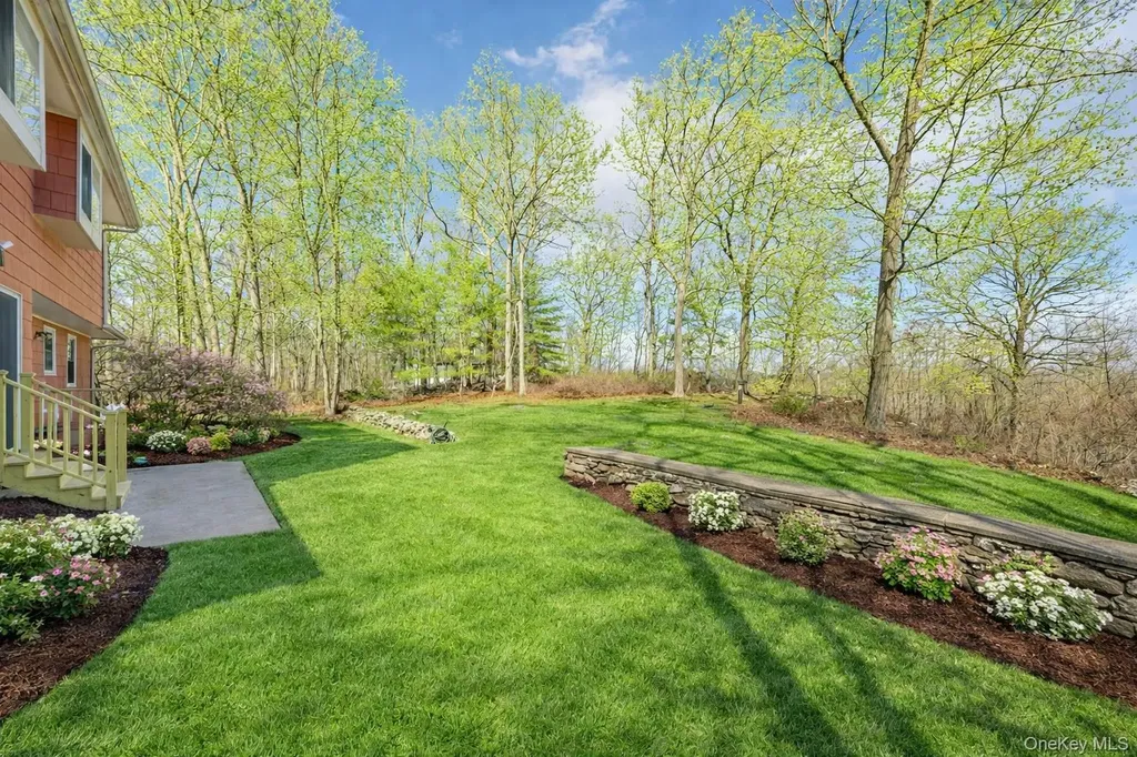 16 Young Road Katonah NY 10536