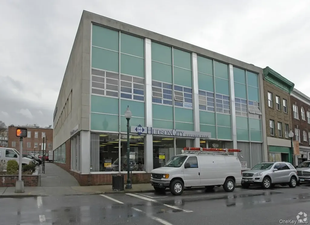 1019 Park Street Peekskill NY 10566