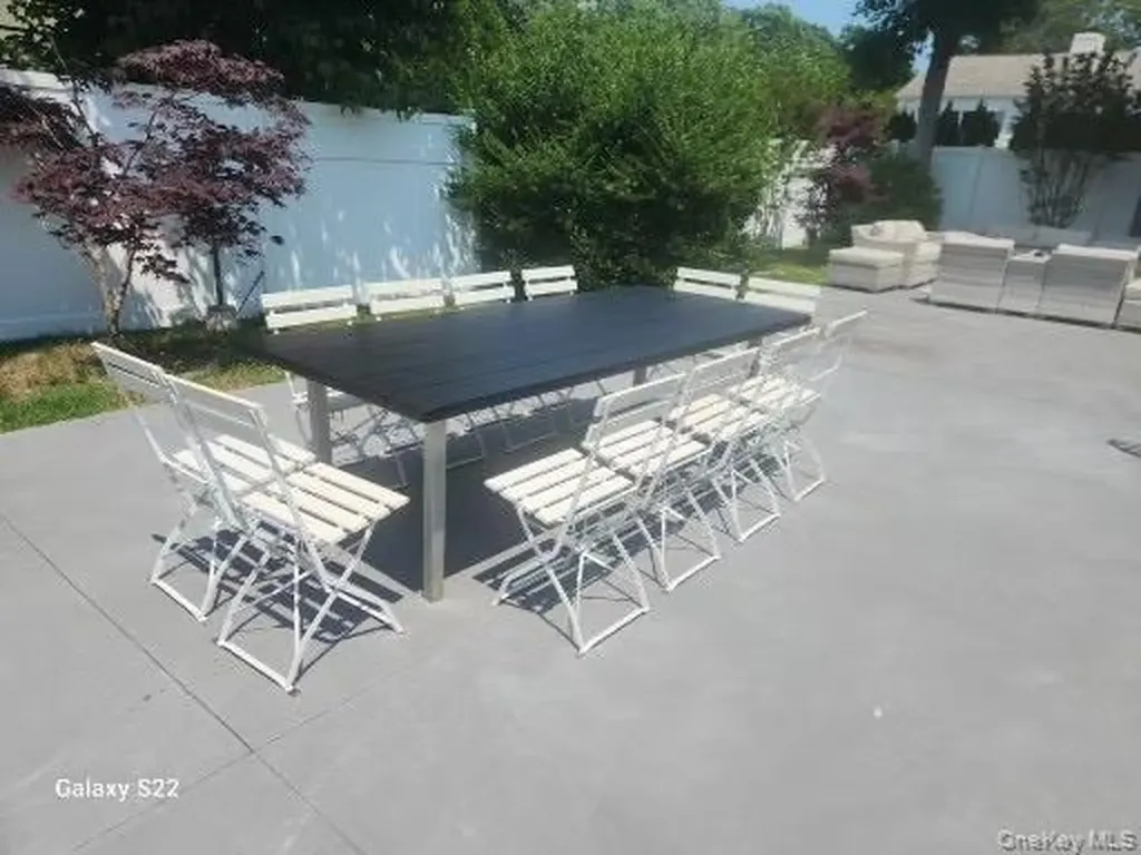 386 Mill Road Westhampton NY 11977