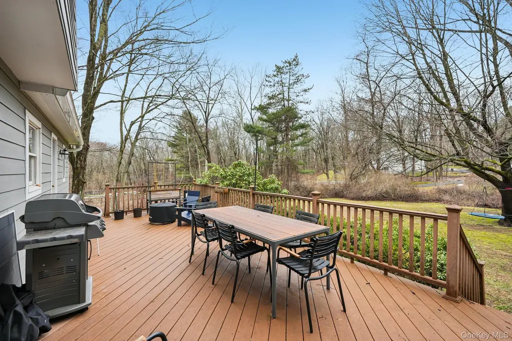2 Southwind Drive Cross River NY 10518