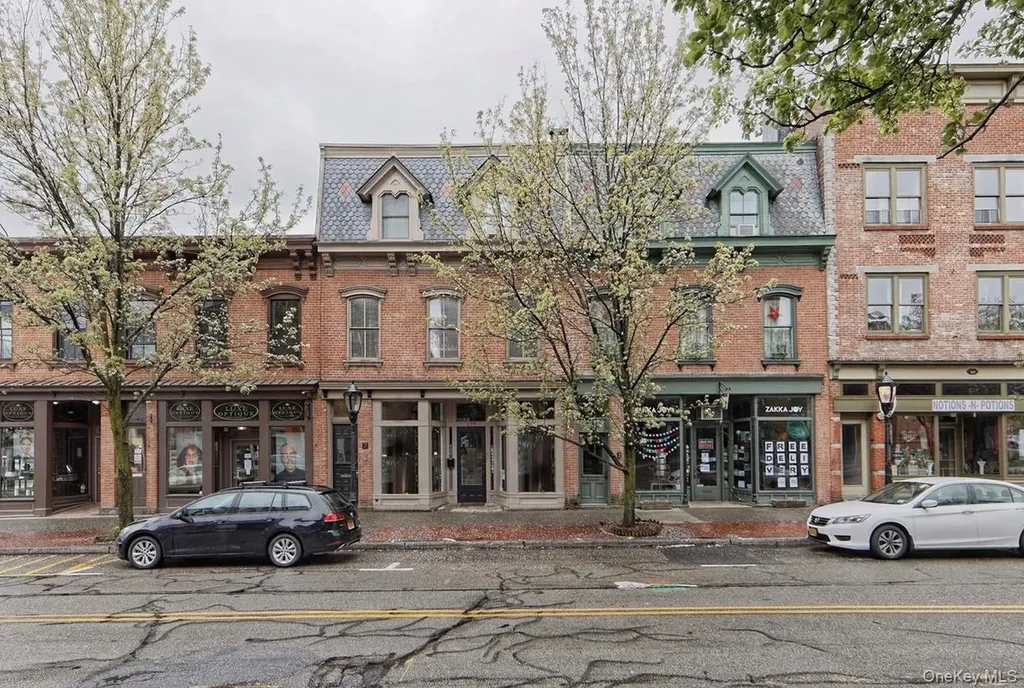 179 Main Street Beacon NY 12508