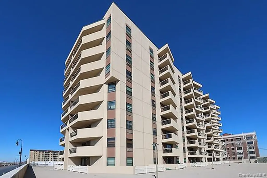 360 Shore Road Long Beach NY 11561