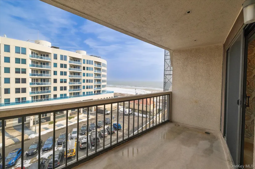 360 Shore Road Long Beach NY 11561
