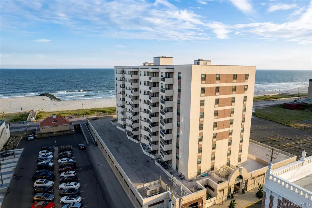 360 Shore Road Long Beach NY 11561