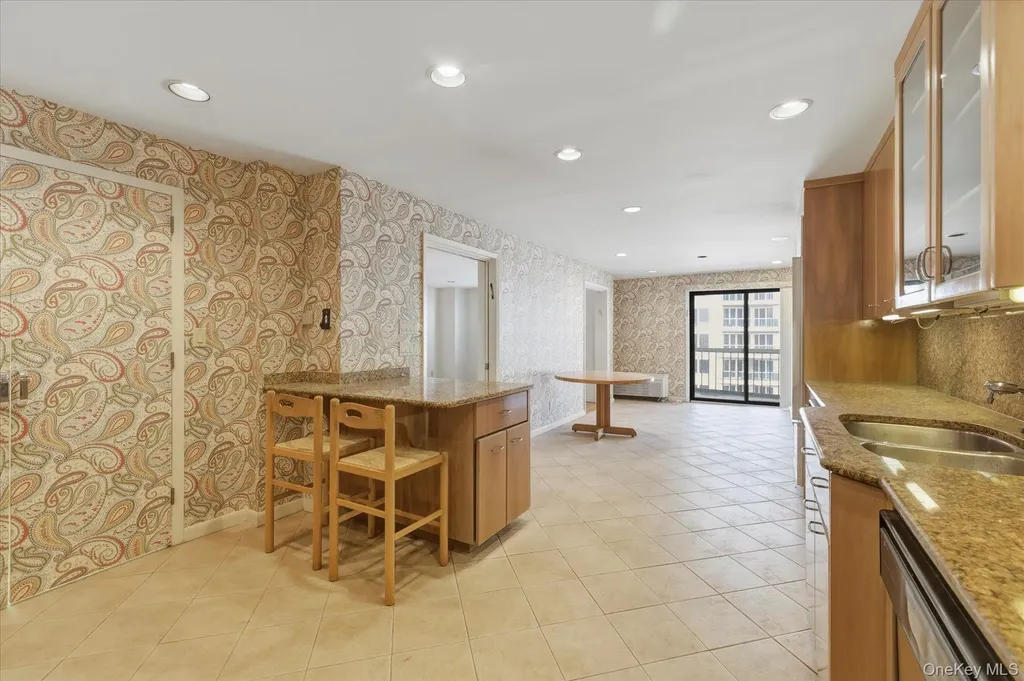 360 Shore Road Long Beach NY 11561