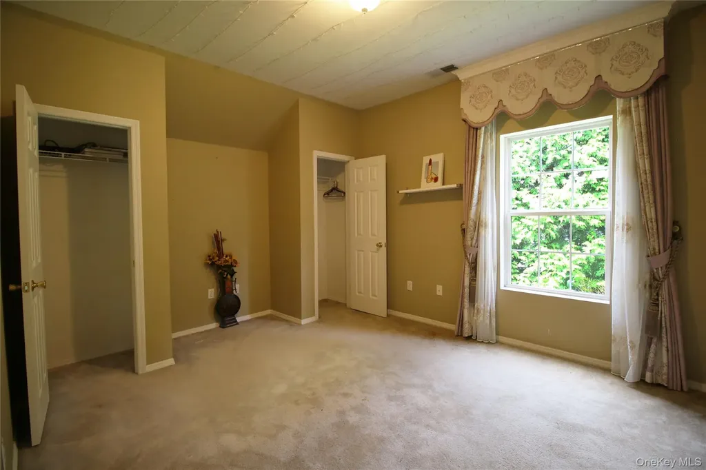 469 Donald Boulevard Holbrook NY 11741
