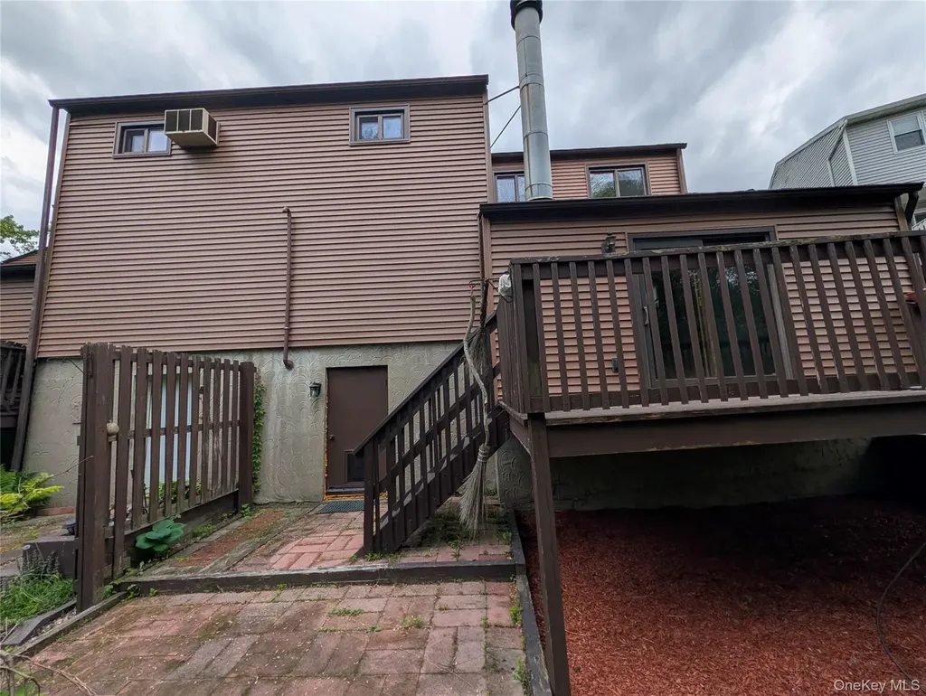 45 Hilltop Circle Fishkill NY 12524
