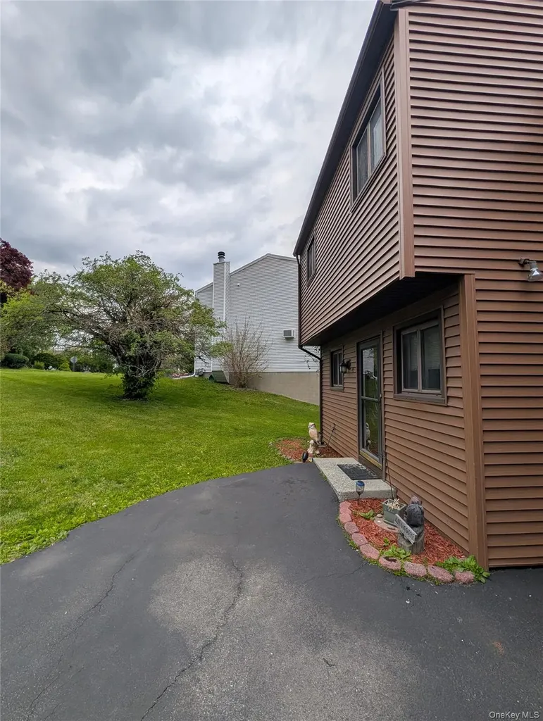 45 Hilltop Circle Fishkill NY 12524