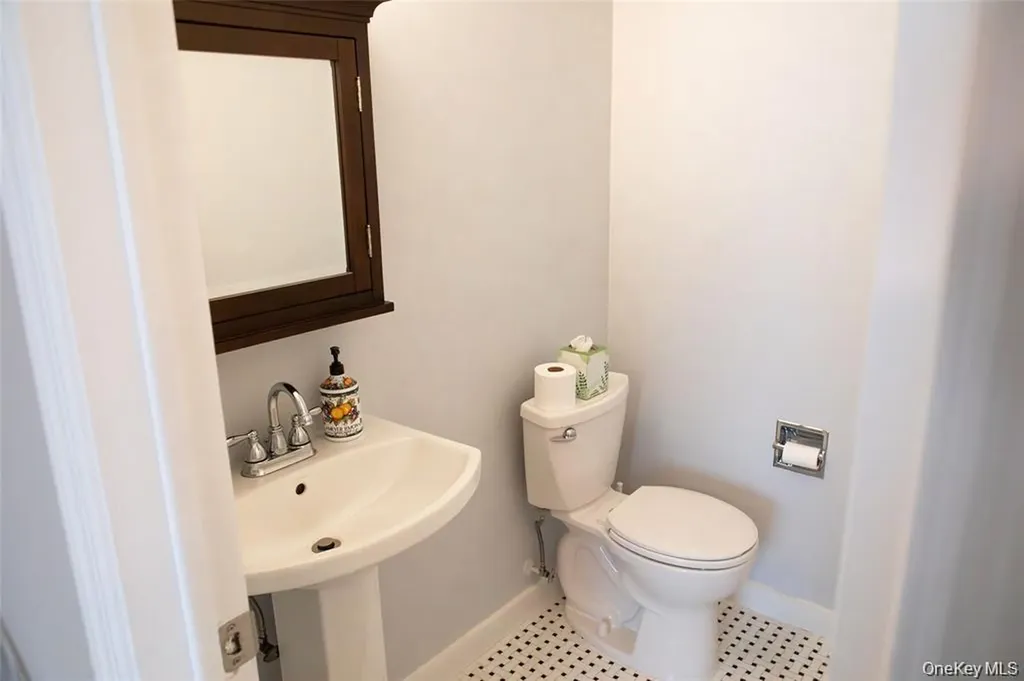 1205 Gotham Drive Saint James NY 11780