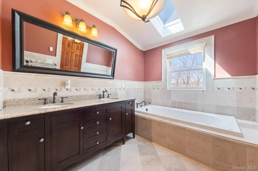 21 Jackson Road Mahopac NY 10541