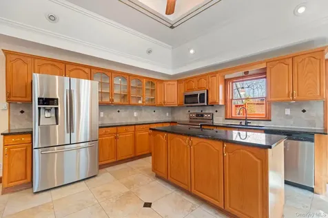 21 Jackson Road Mahopac NY 10541