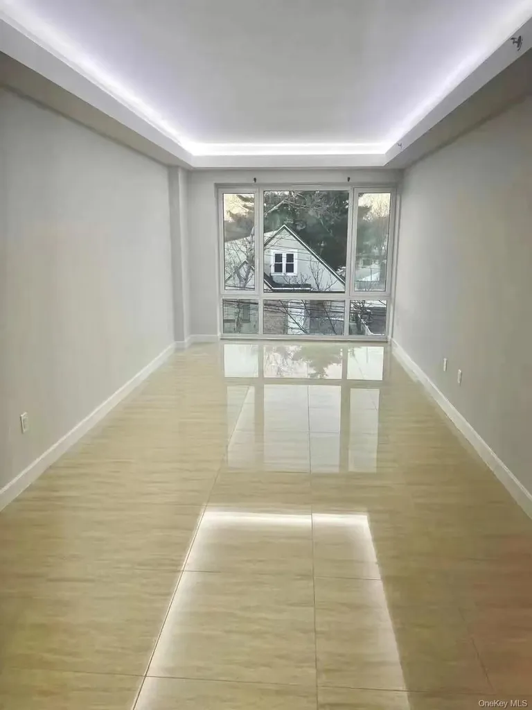 158-15 Union Turnpike Fresh Meadows NY 11366