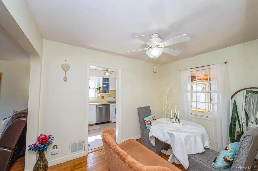 20 Iris Avenue North Merrick NY 11566