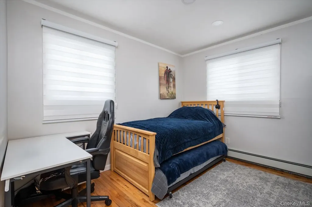 231 3rd Street Lindenhurst NY 11757