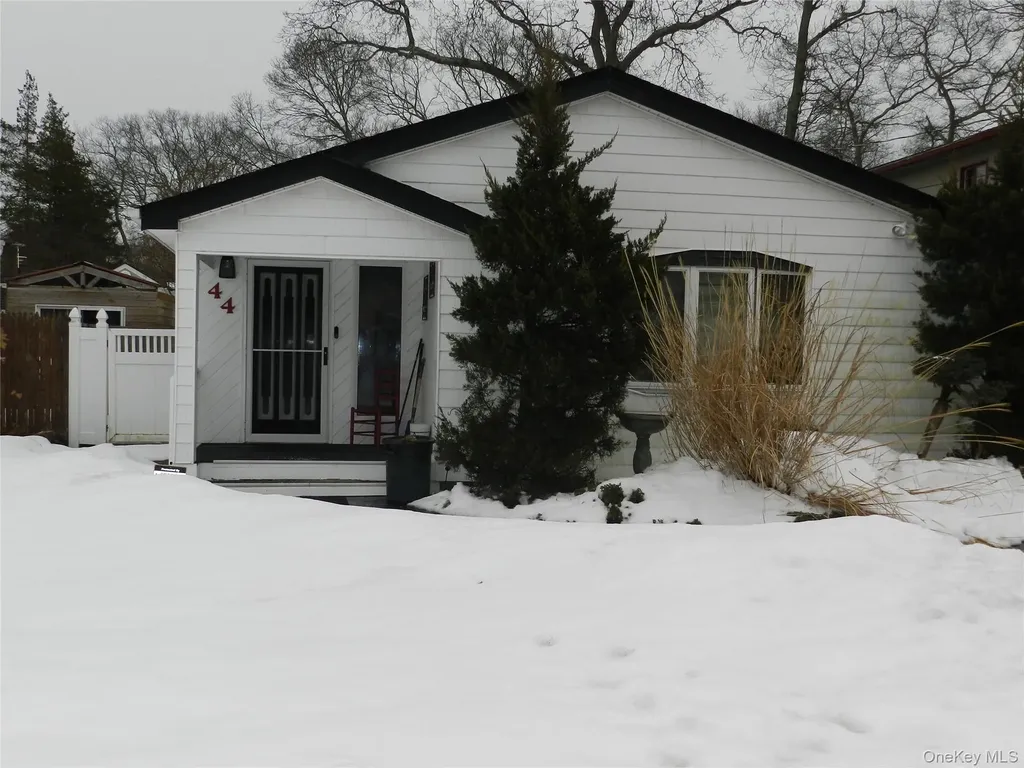 44 Prince Street Patchogue NY 11772