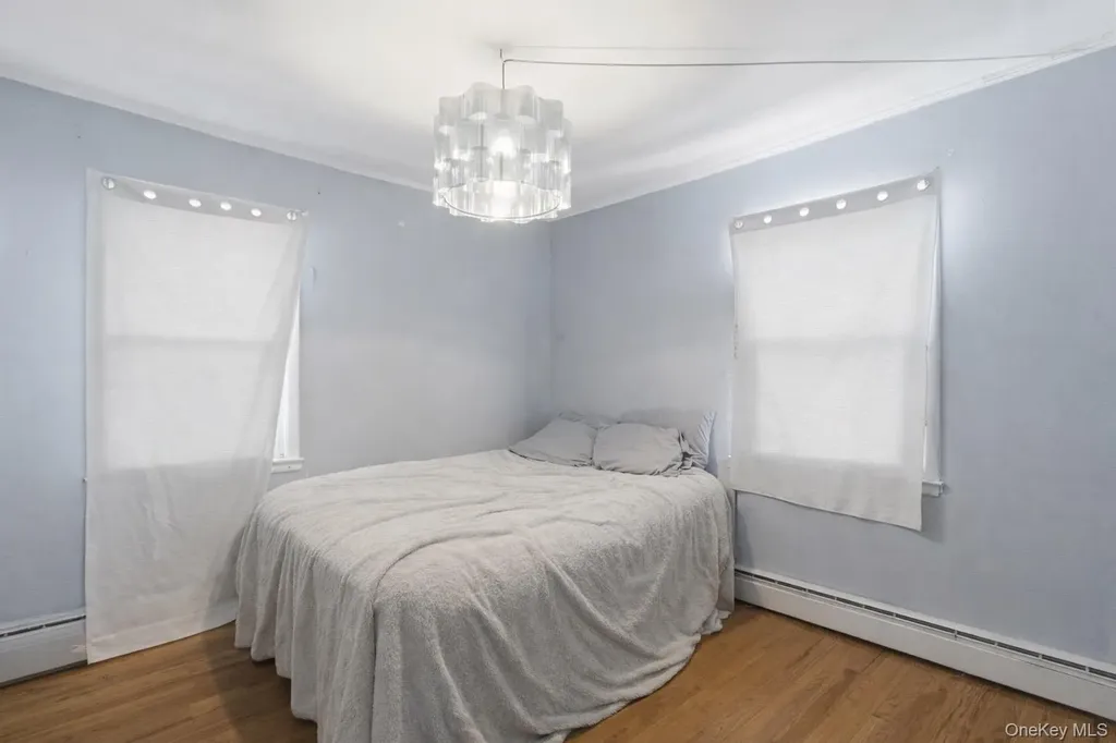 101 Spruce Avenue Bethpage NY 11714