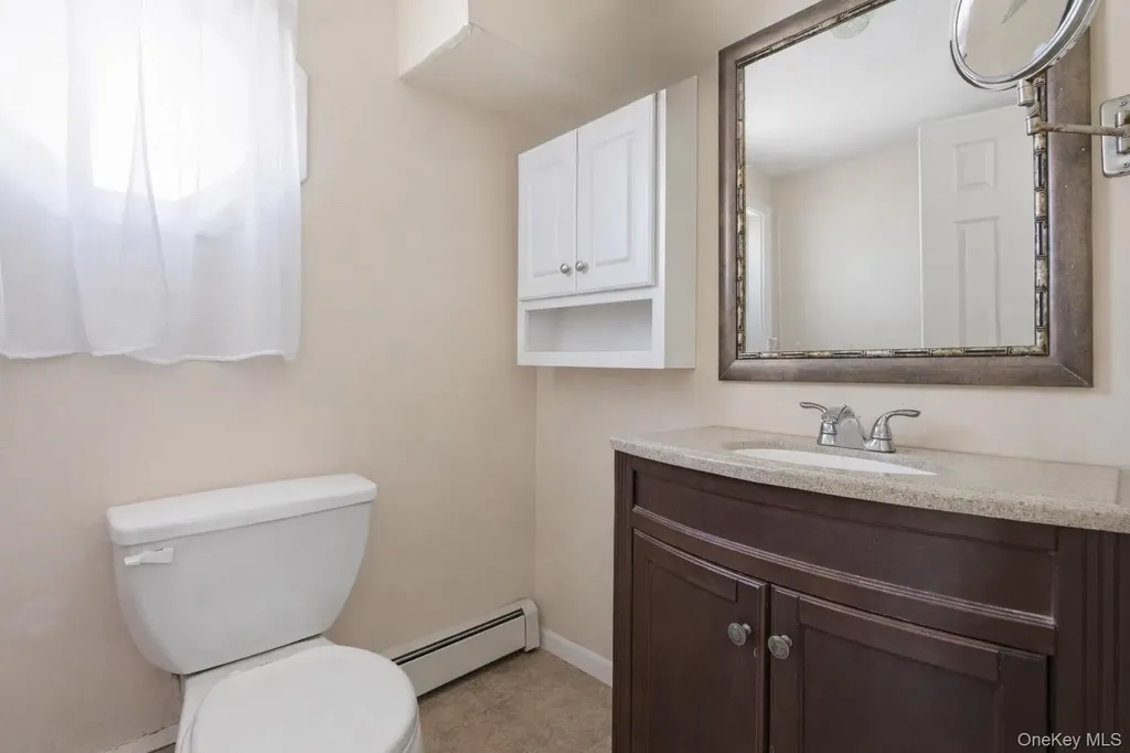 101 Spruce Avenue Bethpage NY 11714