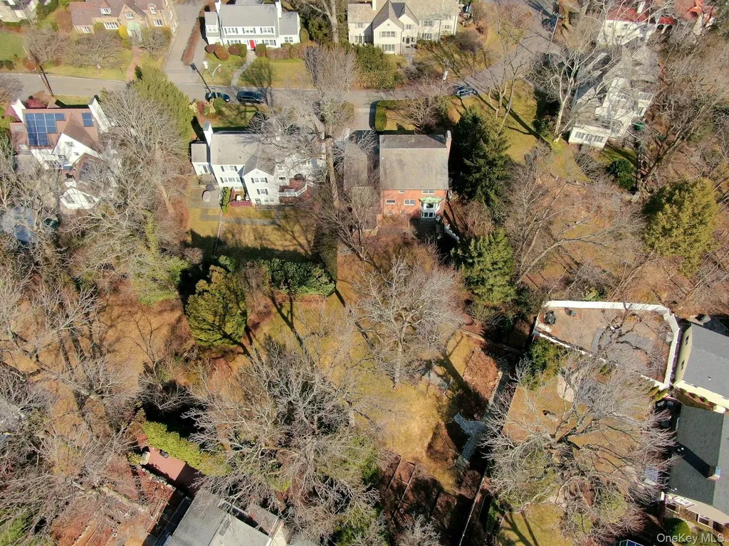 48 Highland Circle Bronxville NY 10708