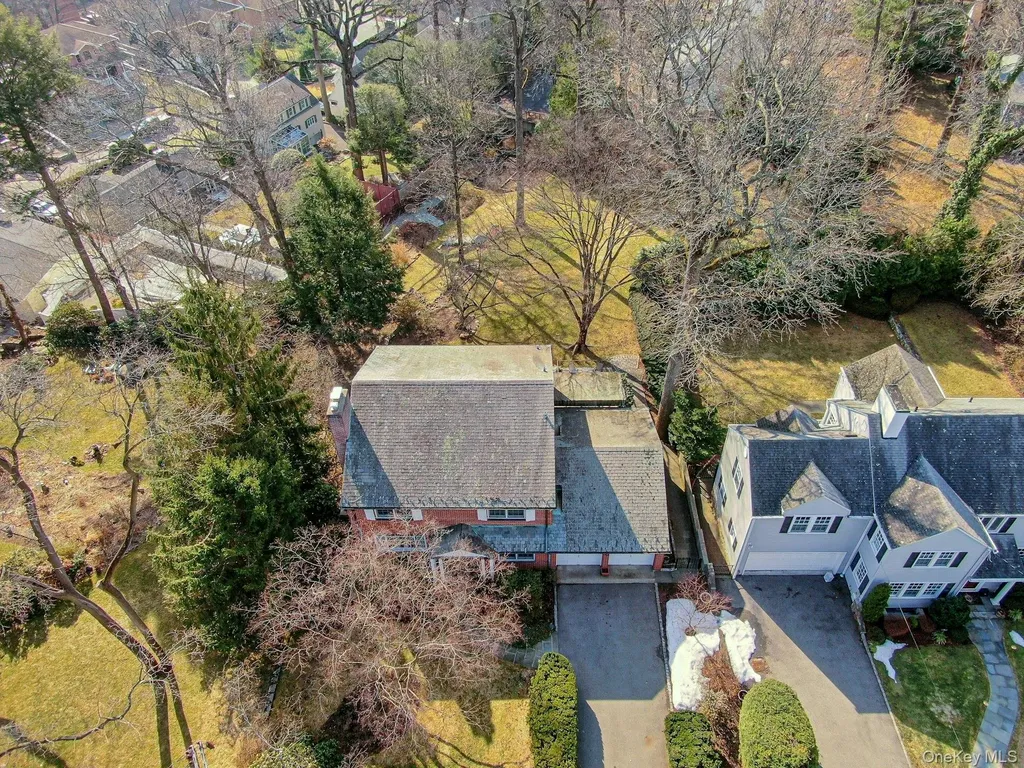48 Highland Circle Bronxville NY 10708