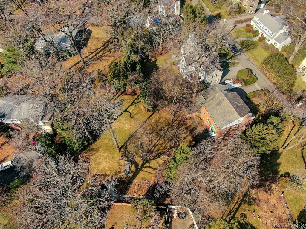 48 Highland Circle Bronxville NY 10708