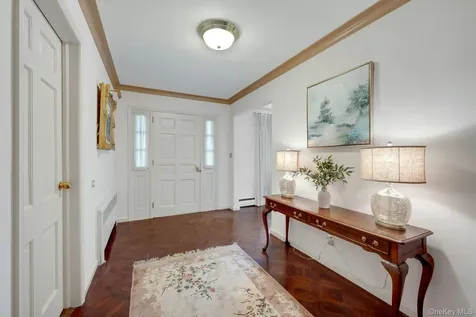 48 Highland Circle Bronxville NY 10708