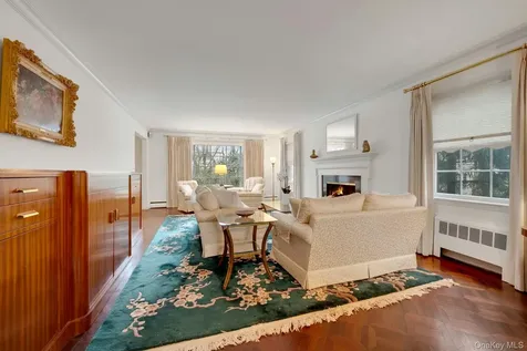 48 Highland Circle Bronxville NY 10708