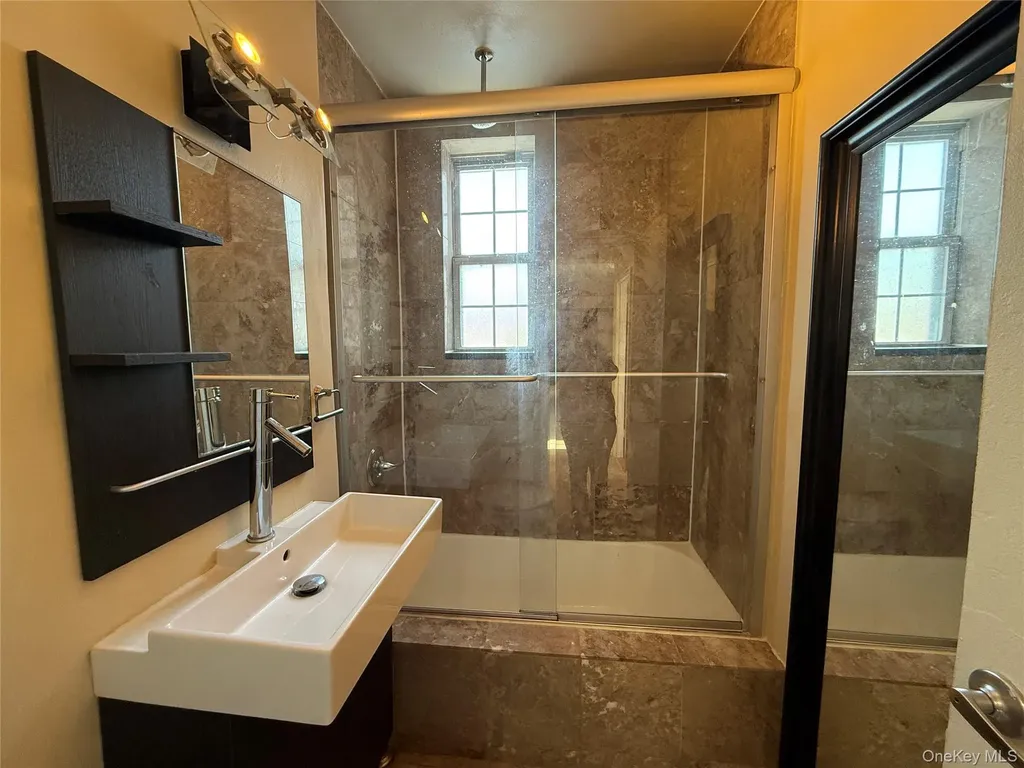 796 Bronx River Road Bronxville NY 10708