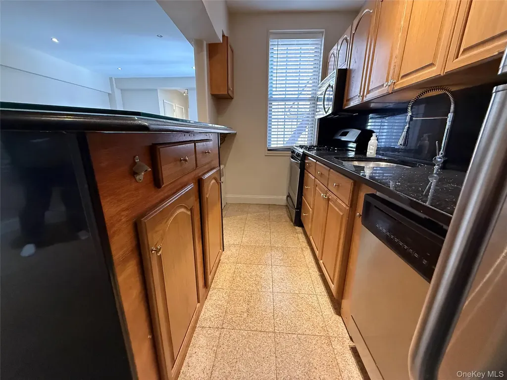 796 Bronx River Road Bronxville NY 10708