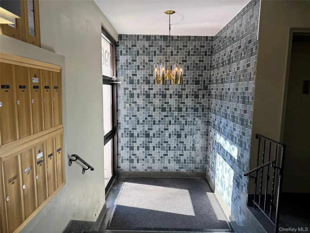 796 Bronx River Road Bronxville NY 10708