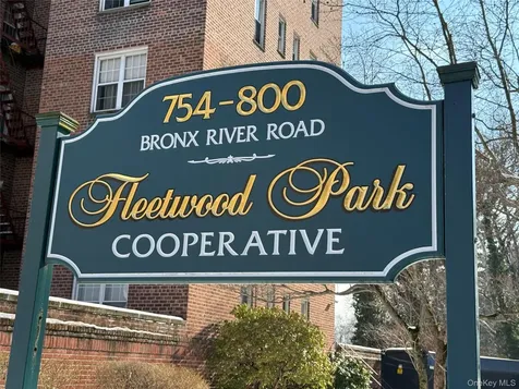 796 Bronx River Road Bronxville NY 10708
