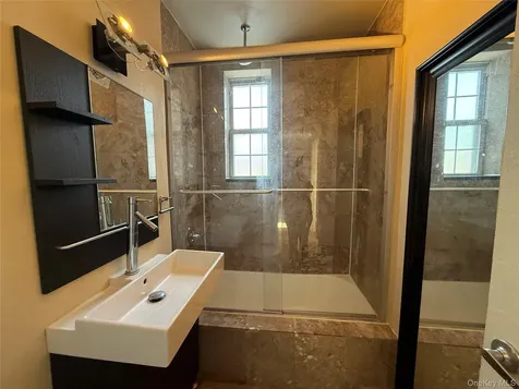 796 Bronx River Road Bronxville NY 10708