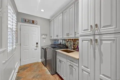 144 Shamrock Hills Drive Wappingers Falls NY 12590
