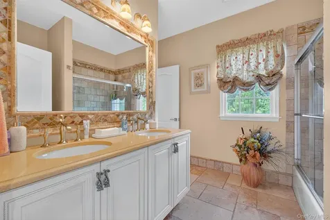 144 Shamrock Hills Drive Wappingers Falls NY 12590