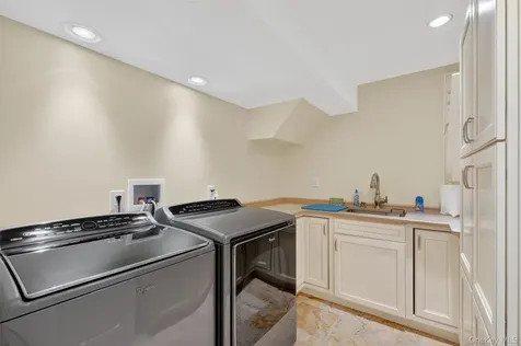 144 Shamrock Hills Drive Wappingers Falls NY 12590