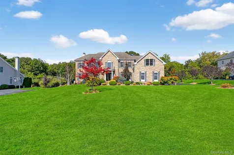 144 Shamrock Hills Drive Wappingers Falls NY 12590