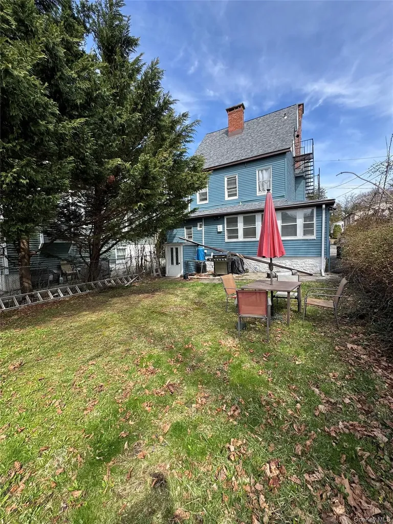 35 White Avenue Nyack NY 10960