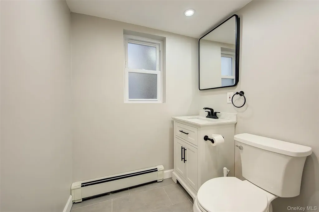 98 Union Place Lynbrook NY 11563