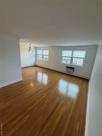 144-50 25th Road Flushing NY 11354