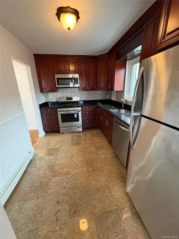 144-50 25th Road Flushing NY 11354