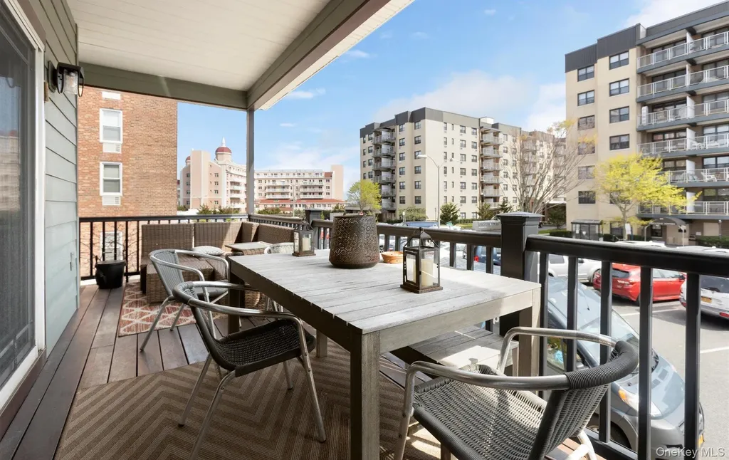 847B E Broadway Long Beach NY 11561