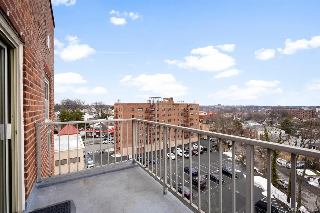 20 Secor Place Yonkers NY 10704
