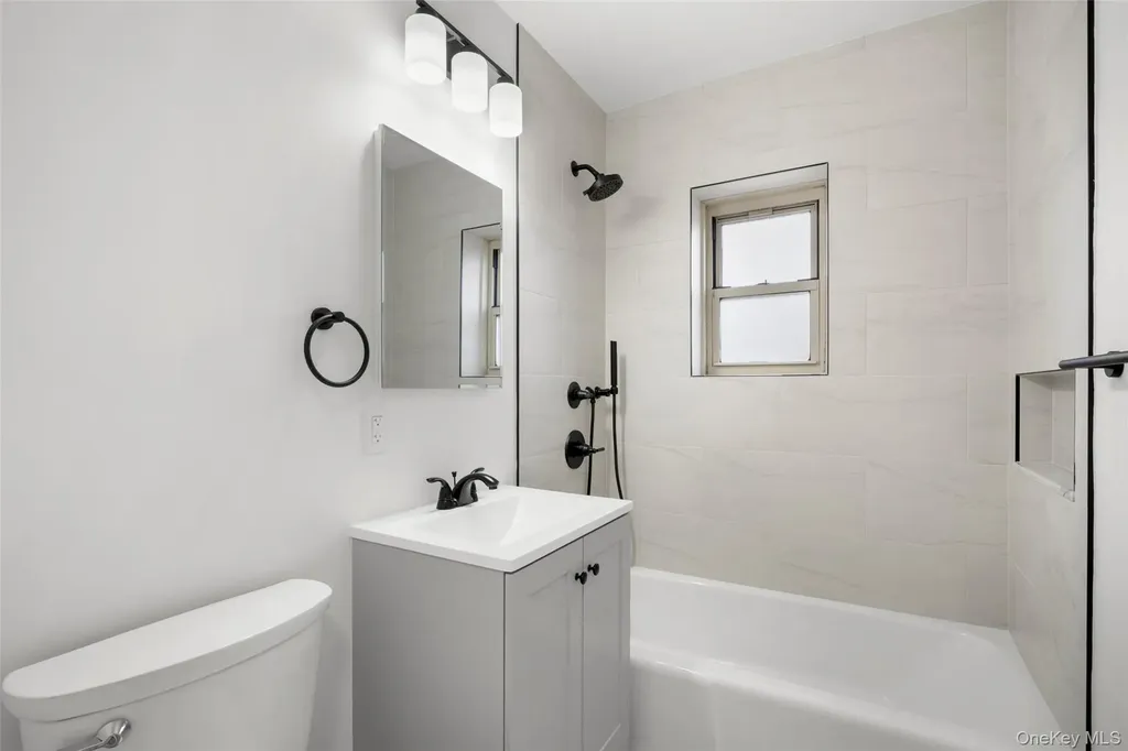 20 Secor Place Yonkers NY 10704