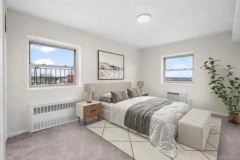 20 Secor Place Yonkers NY 10704