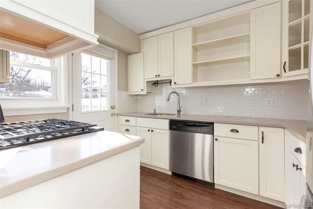 5 Peck Avenue Rye NY 10580