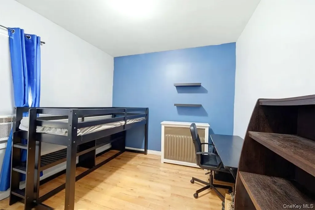 4423 Mundy Lane Bronx NY 10466