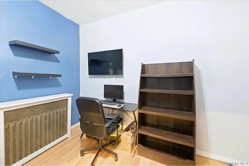 4423 Mundy Lane Bronx NY 10466